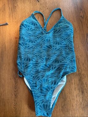 Cupshe Teal Textured Floral One-Piece Swimsuit